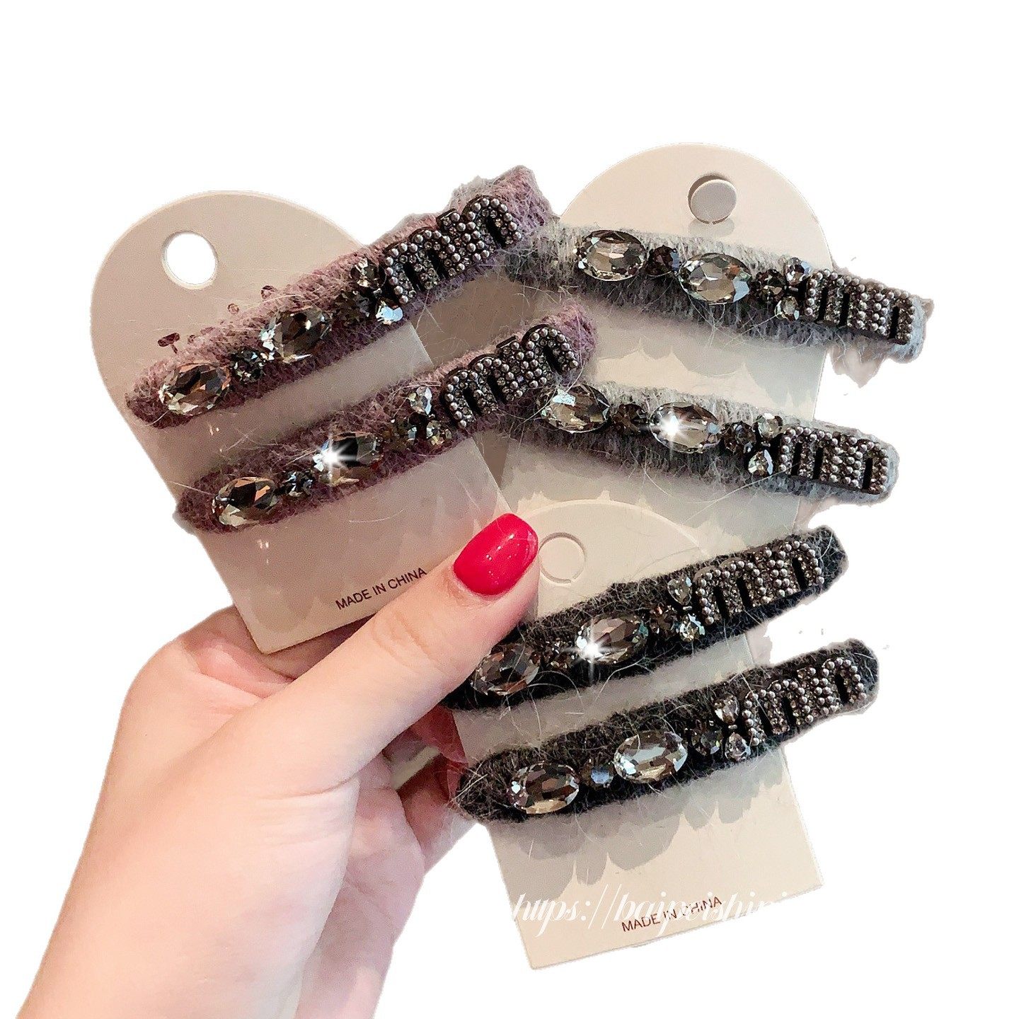 三色毛线重工水钻字母夹鸭嘴夹时尚气质复古发夹侧边夹发卡刘海夹,淘宝优惠券,粉丝福利购,淘宝优惠卷