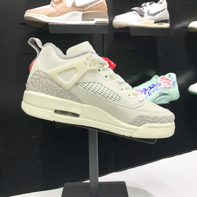 NIKE耐克大童鞋女鞋JORDAN SPIZIKE LOW篮球运动休闲鞋FQ3950-100-图1