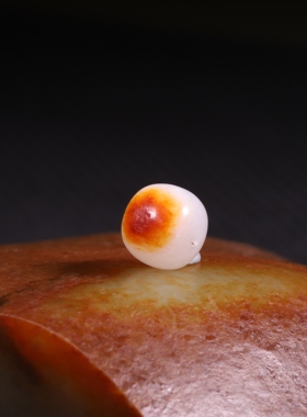 8mm白玉老型珠天然新疆和田玉籽料单珠珠子红皮手串配珠手链配饰