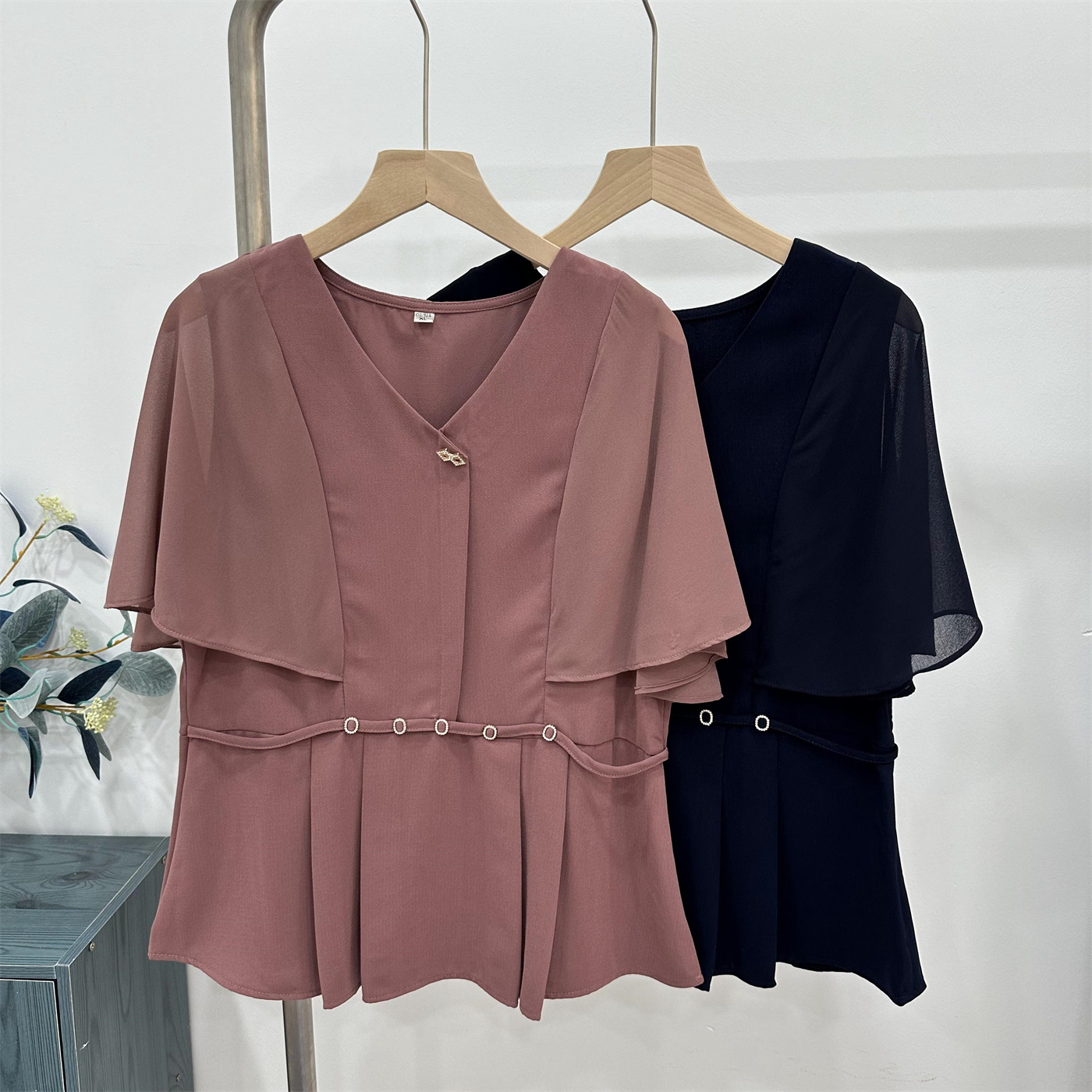 妈妈夏季套装2024新款中年人夏装短袖中年女装年轻高端洋气两件套