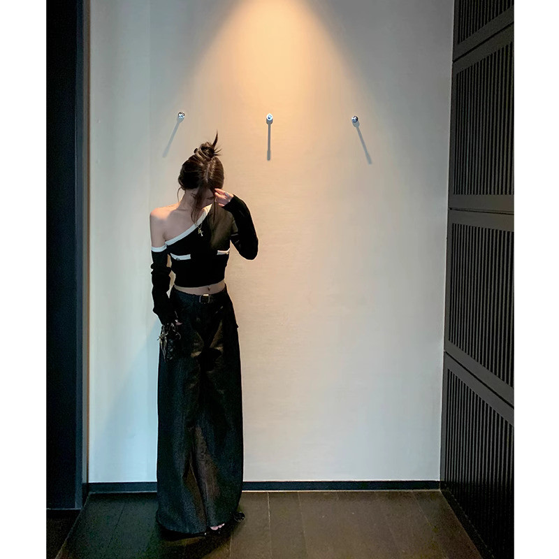 撞色斜肩小香风针织衫女秋季小众设计感修身显瘦短款设计感上衣潮,淘宝优惠券,粉丝福利购,淘宝优惠卷