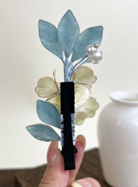 手工绒花发夹浅鹅黄色花瓣新中式氛围感精致清新柔和头饰配饰