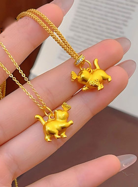 2025新款沙金小猫扑蝶吊坠古法实心可爱甜美猫咪蝴蝶项链新中式