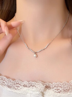 银色波浪微镶珍珠吊坠项链