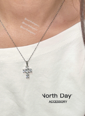 Northday 爆闪十字架mini叠搭ins锆石微镶钛钢保色项链锁骨链
