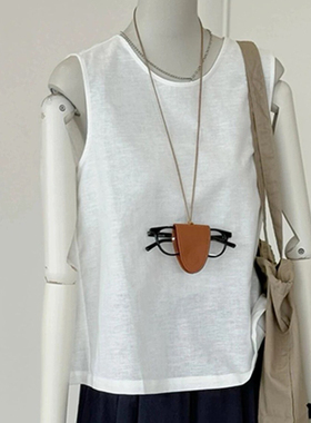 狗牙同款多功能黑色皮革墨镜夹挂绳项链女极简穿搭帽子夹