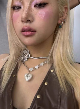 复古小众vintage设计精致爱心十字古着感项链高级感叠戴锁骨链