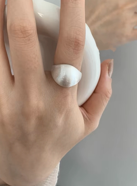 简约素戒百搭韩系冷淡风食指戒女ins小众设计指环