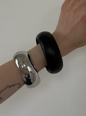 韩系ins小众设计感圆弧光面宽版手镯复古简约时尚百搭手环