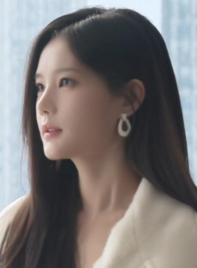 美人余梦李一桐同款设计师独特耳环女士轻奢高级感冷淡系小众耳饰