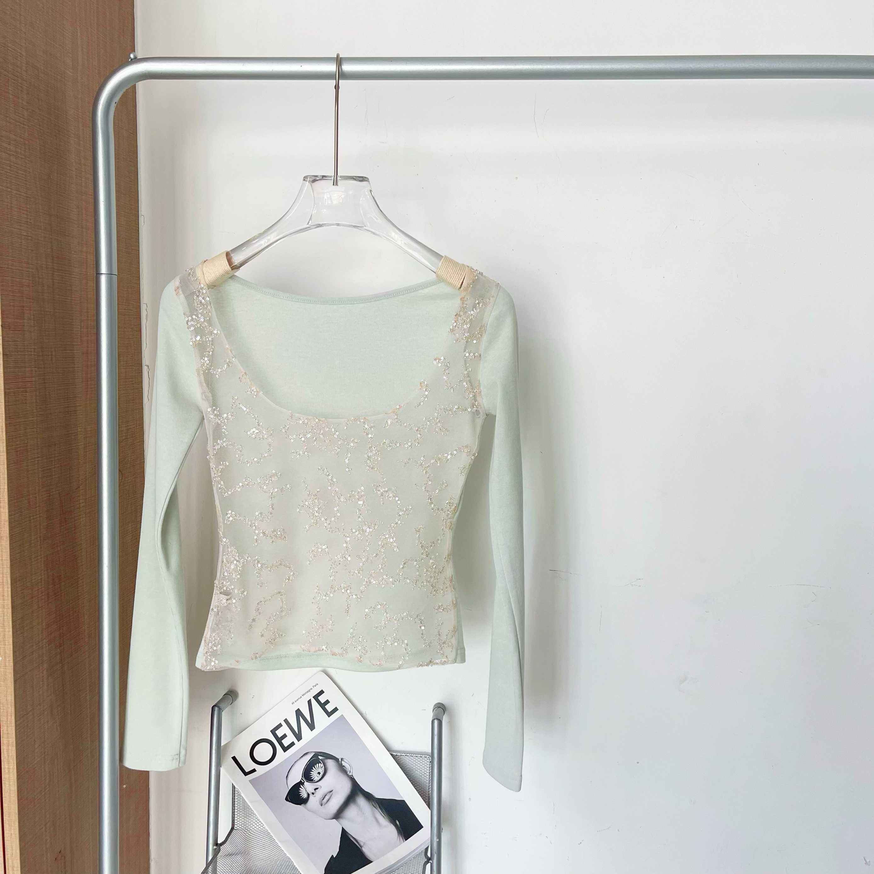 MINI老江 背影绝杀crush郁蓝拼接蕾丝露背绣珠打底T恤上衣女长T - 图0