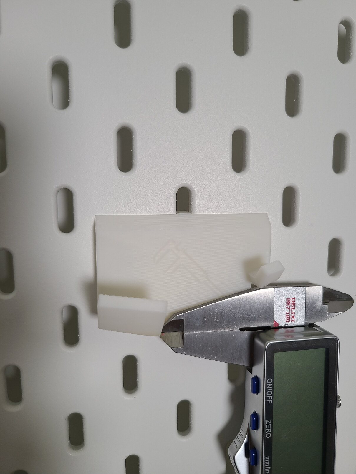 Suitable for IKEA SKADIS IKEA hole board accessories vernier caliper bracket