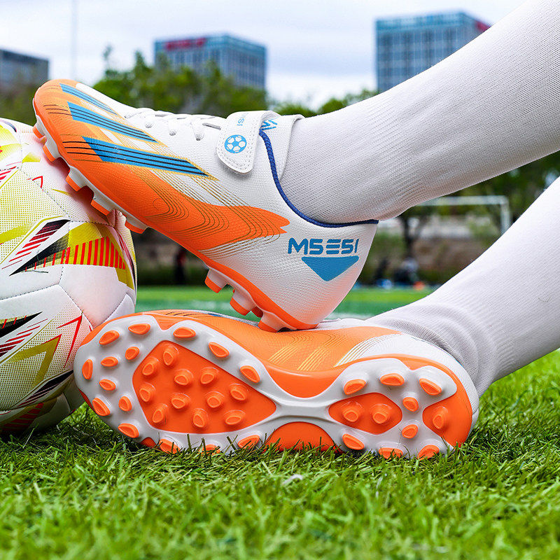 C罗儿童足球鞋男童TF碎钉专业比赛训练球鞋小学生魔术贴防滑长钉,淘宝优惠券,粉丝福利购,淘宝优惠卷