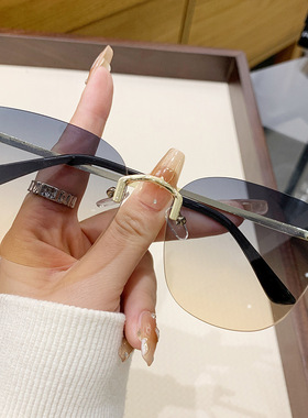 新款M谬家太阳眼镜Y2K甜酷辣妹金属无框太阳镜个性网红街拍墨镜女