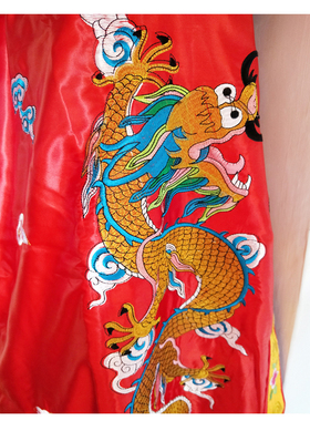 刺绣绸缎1.5m金龙双龙披风肩龙袍