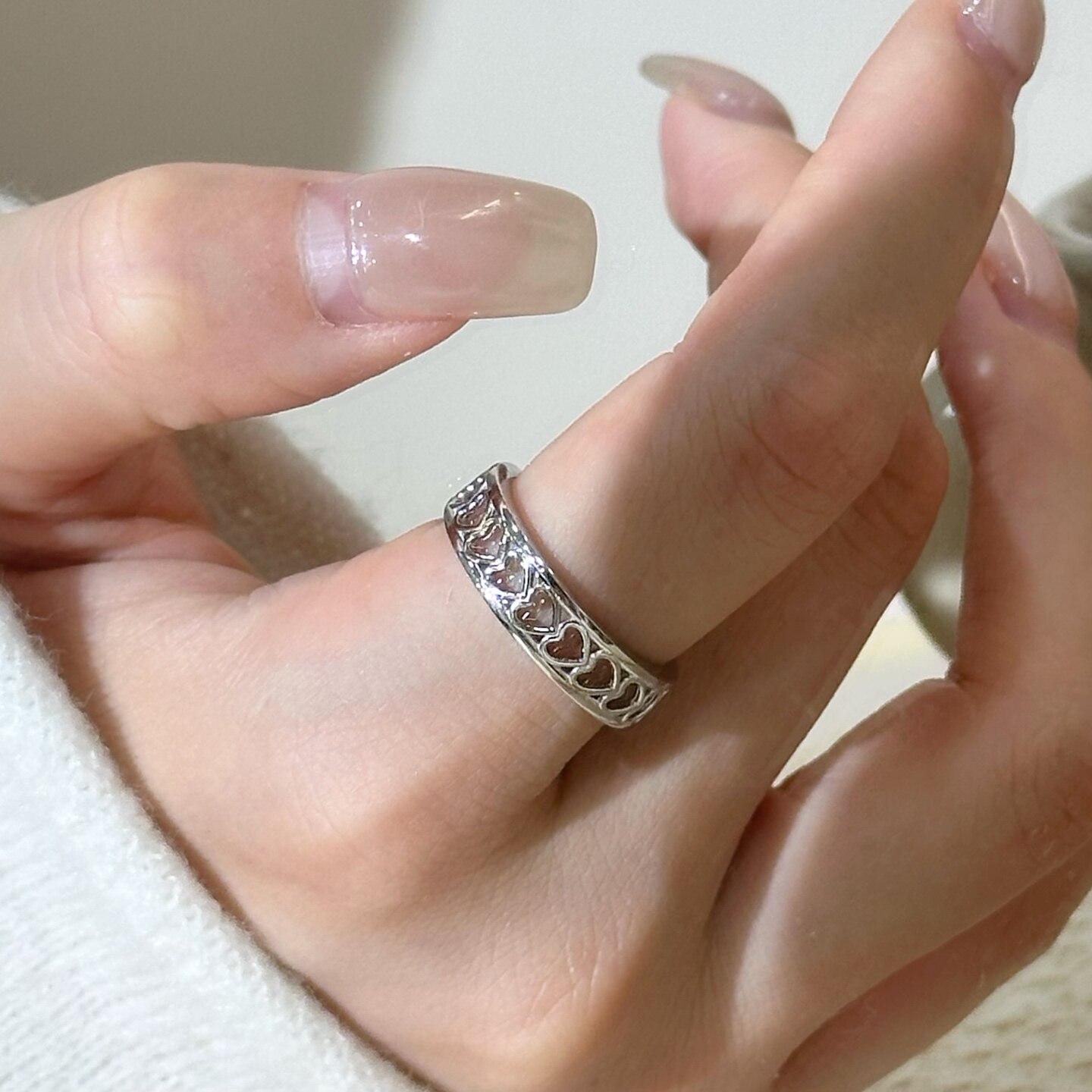 925 silver platinum-plated heart-shaped ring for women with niche design, high-end light luxury, versatile and fashionable personality