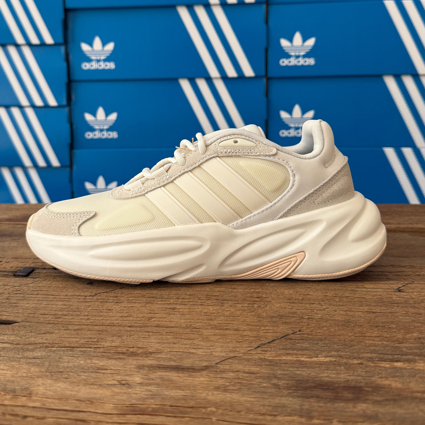 Adidas 阿迪达斯 OZELLE 女子经典百搭缓震休闲老爹鞋 GX1727,淘宝优惠券,粉丝福利购,淘宝优惠卷