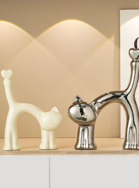 可爱爱心猫艺术桌面客厅摆件