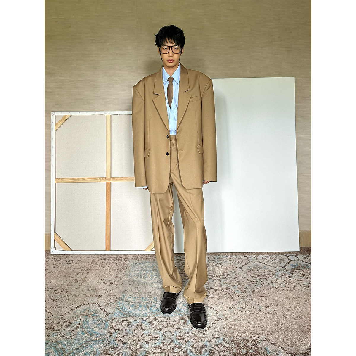 TRENDYWU 法式静奢“琥珀”挺括垫肩宽松抗皱休闲OV西服外套,淘宝优惠券,粉丝福利购,淘宝优惠卷