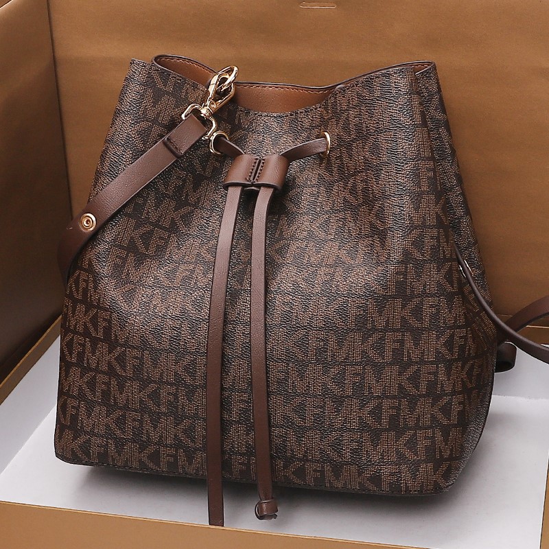 女包大容量水桶包包2026春夏新款手提包质感真皮单肩斜揹包女,淘宝优惠券,粉丝福利购,淘宝优惠卷