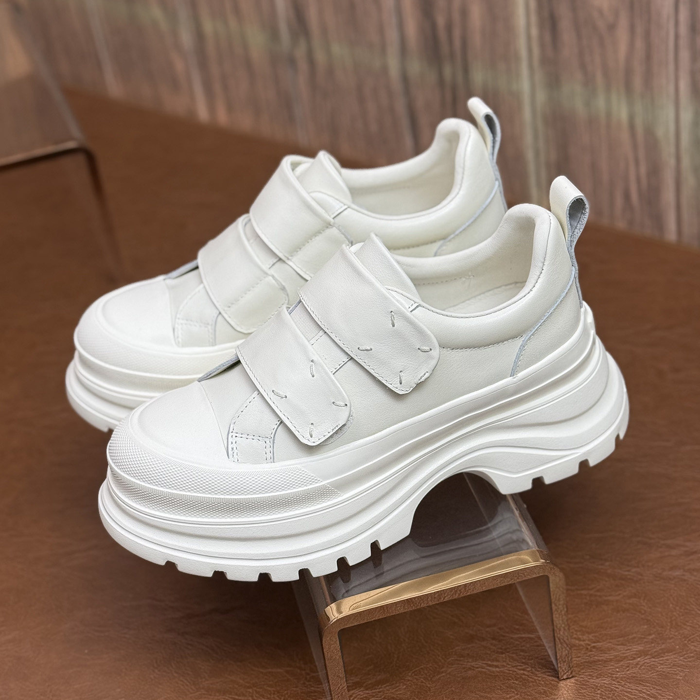 韩版厚底平增高8cm松糕鞋女款2026新款春款真皮魔术贴加绒小白鞋,淘宝优惠券,粉丝福利购,淘宝优惠卷