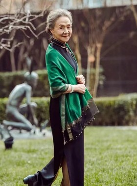 春秋新款墨绿色丝巾女气质真丝棉纯色百搭长款金银丝围巾复古披肩