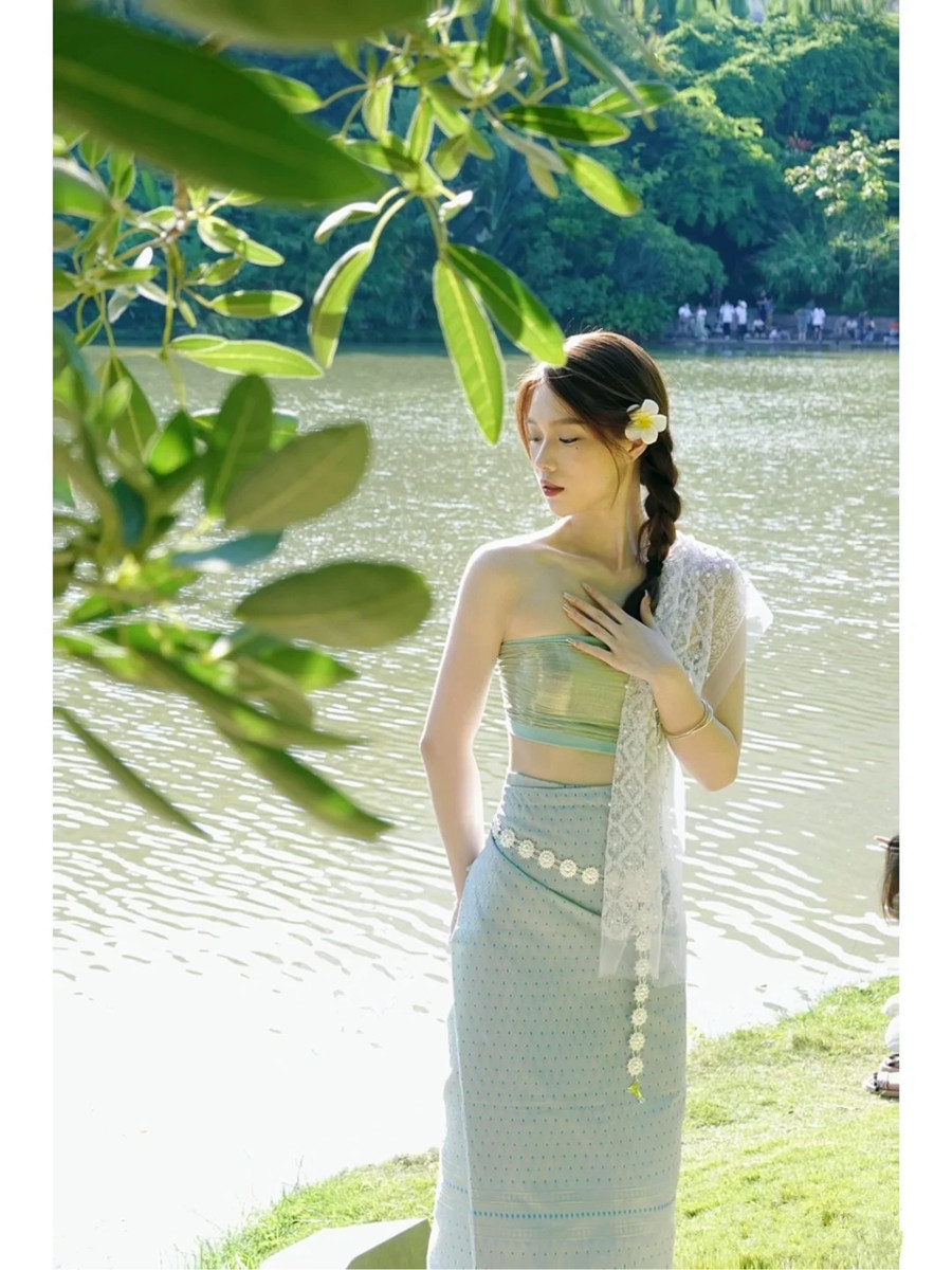 西双版纳傣族套装裹胸筒裙披纱五件套泰国东南亚民族风写真服装女-图1