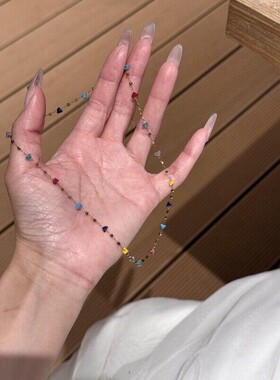 一个超级好看的彩虹项链~轻奢细锁骨链夏日清新百搭日常通勤颈饰~