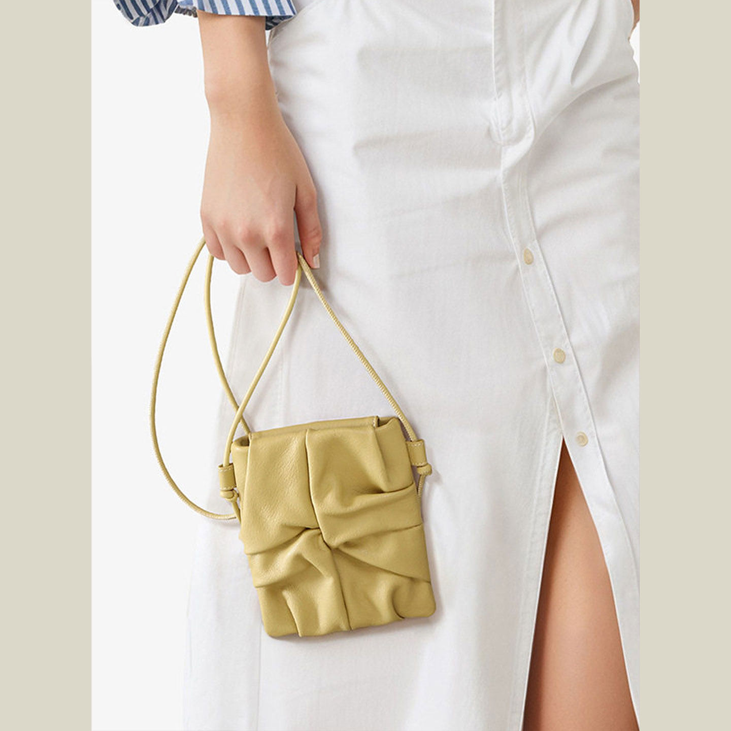 格调studio简约褶皱日光黄软皮包包2026新款斜挎包通勤小众单肩包,淘宝优惠券,粉丝福利购,淘宝优惠卷
