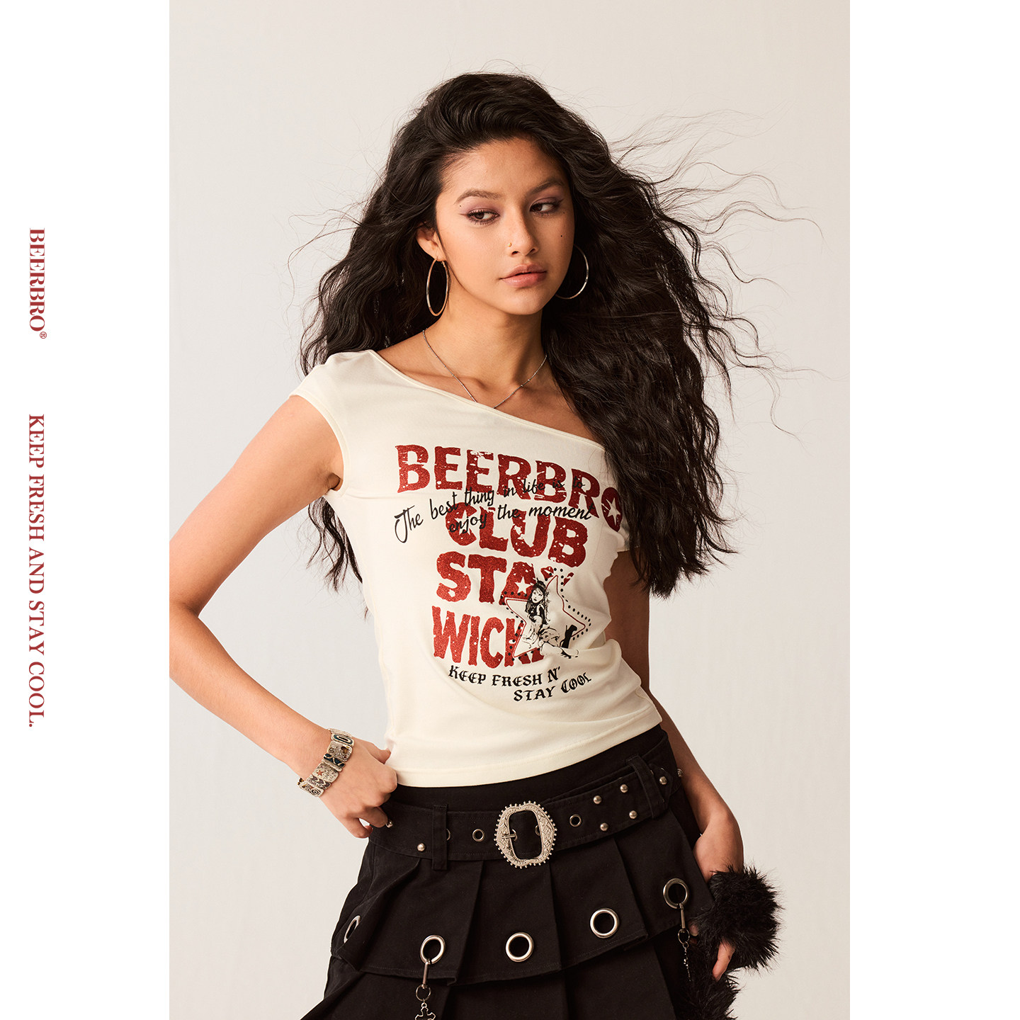 『复古声浪』辣妹斜肩两穿logo印花弹力短袖T恤 1/26 20:00上新,淘宝优惠券,粉丝福利购,淘宝优惠卷