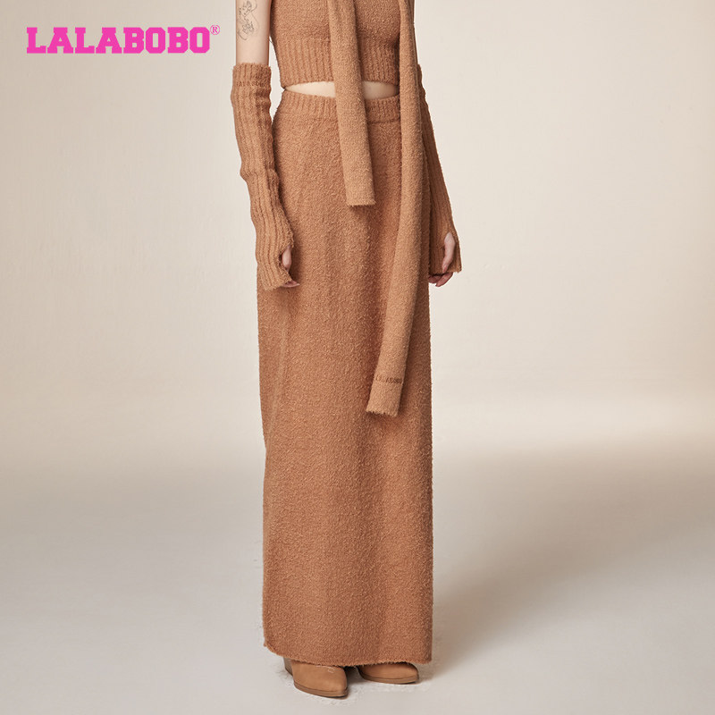 LALABOBO早秋新品潮流百搭毛毛开叉H型毛织长半身裙|LBCD-WXZQ24