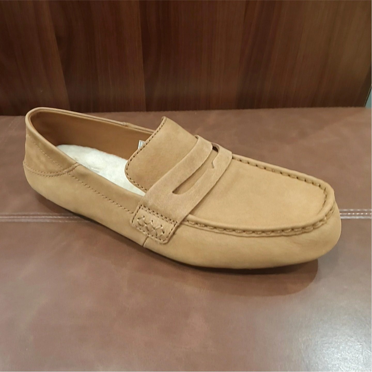 UGG26春季男士时尚浅口简约舒适纯色平底休闲豆豆鞋乐福鞋1166762,淘宝优惠券,粉丝福利购,淘宝优惠卷