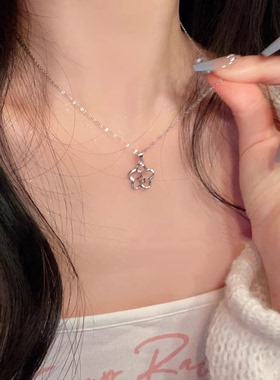 镂空星星项链女ins小众设计简约冷淡风网红精致锁骨链夏秋毛衣链