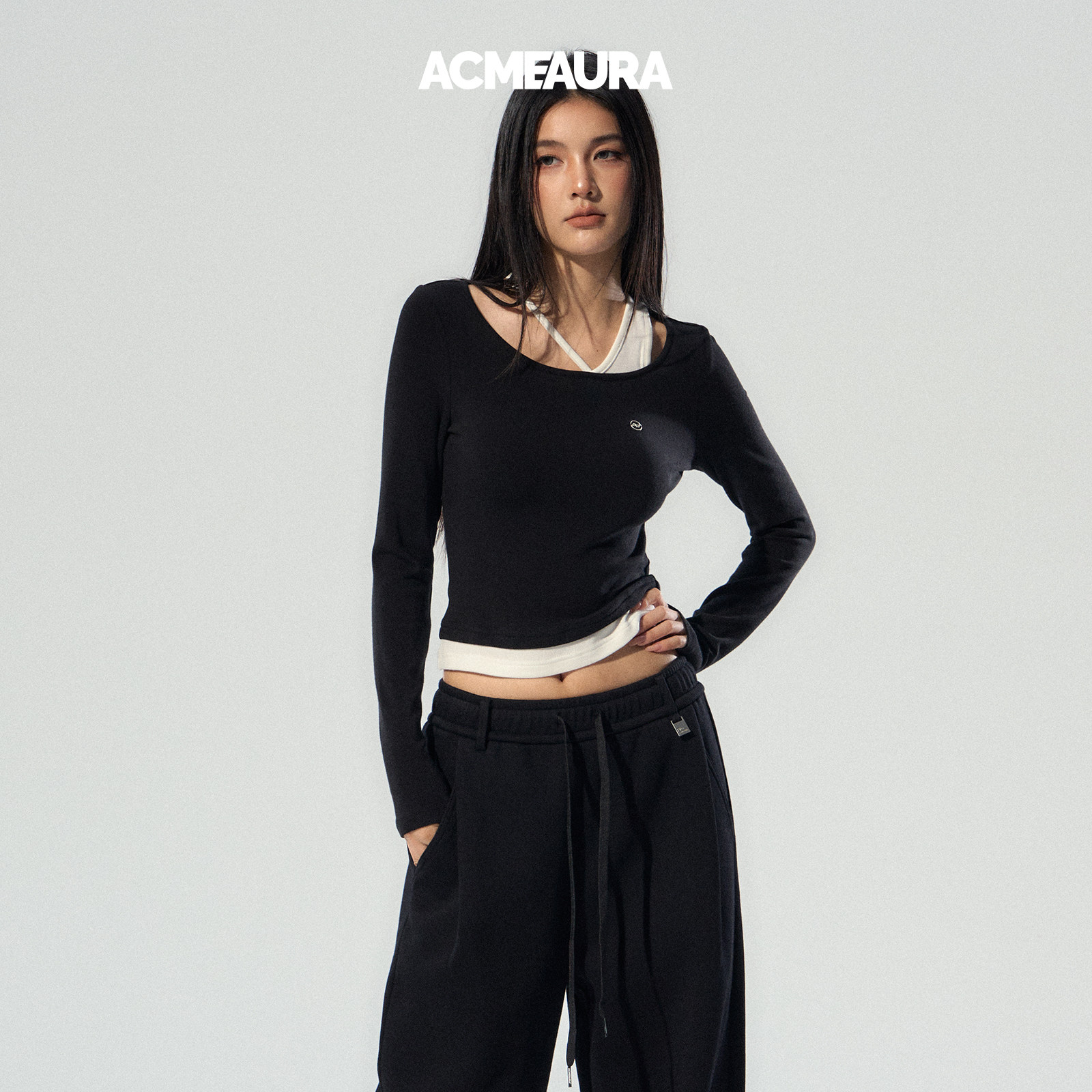 ACMEAURA予曦同款漂亮上衣女2025新款修身短款黑色长袖假两件上衣 - 图2