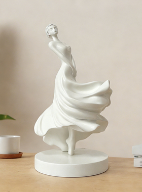 现代简约白色人物雕塑摆件