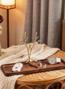 实木鹿形桌面收纳托盘