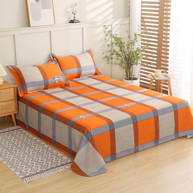 Single piece wholesale skin-friendly and hair-resistant comfortable and simple single and double street stall supply home dormitory multi-spec bedding