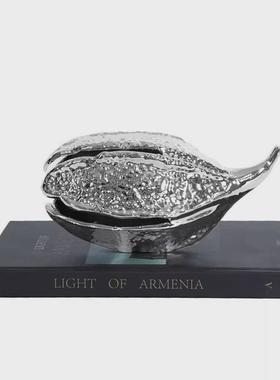 现代意式极简银色豆荚果壳电镀家居装饰摆件摆件茶室书房桌面几何