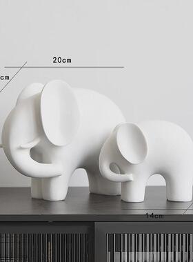 式摆件轻奢高档摆设酒柜家居装饰品创意电视柜办公室桌面客厅