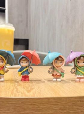 可爱卡通桌面撑雨伞人物小摆件ins风创意办公室治愈装饰品微景观