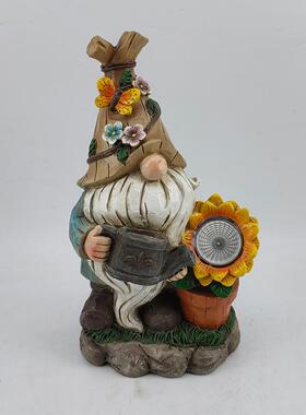 太阳能户外地精花园小矮人浇花装饰灯树脂工艺品侏儒雕像草坪摆件