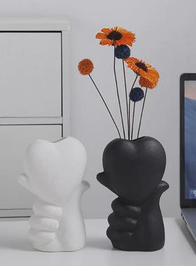 插花装饰陶瓷花瓶轻奢客厅心形容器酒店玄关花盆桌面创意摆件