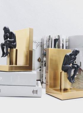 现代简约创意思考黑色人物书靠书房软装金属装饰品酒店大堂工艺品