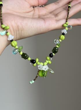 B.treasure小众设计感绿色串珠青梨花朵项链森系时尚王玉雯同款