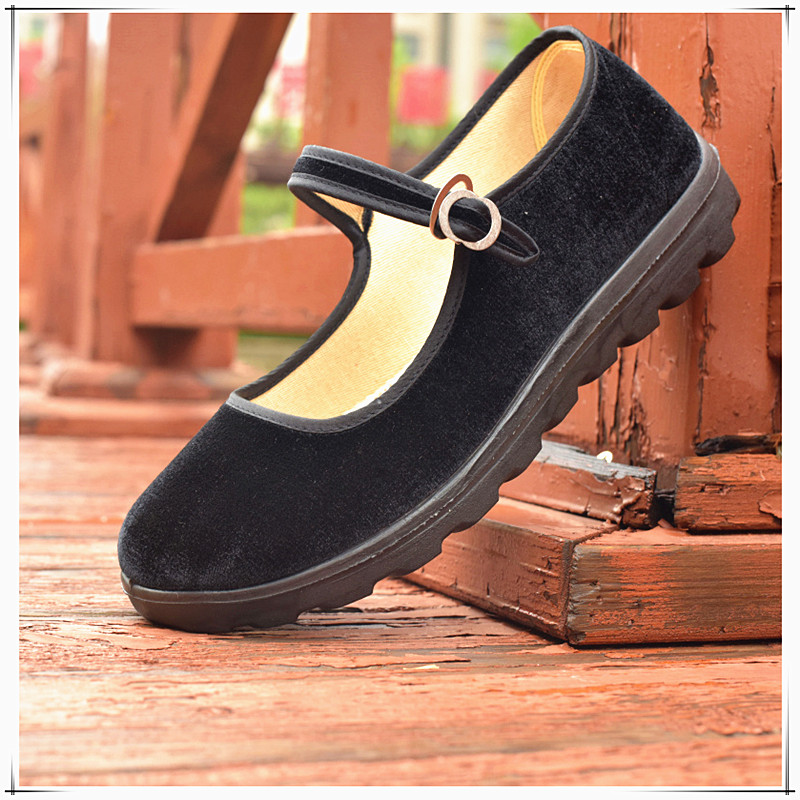 春秋款加肥加大宽松肥大型女鞋黑平绒妈妈特大号 44 42 43 加大码 - 图0