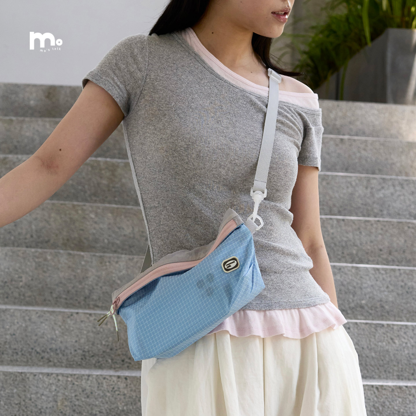 Waterproof outdoor sports shoulder bag crossbody