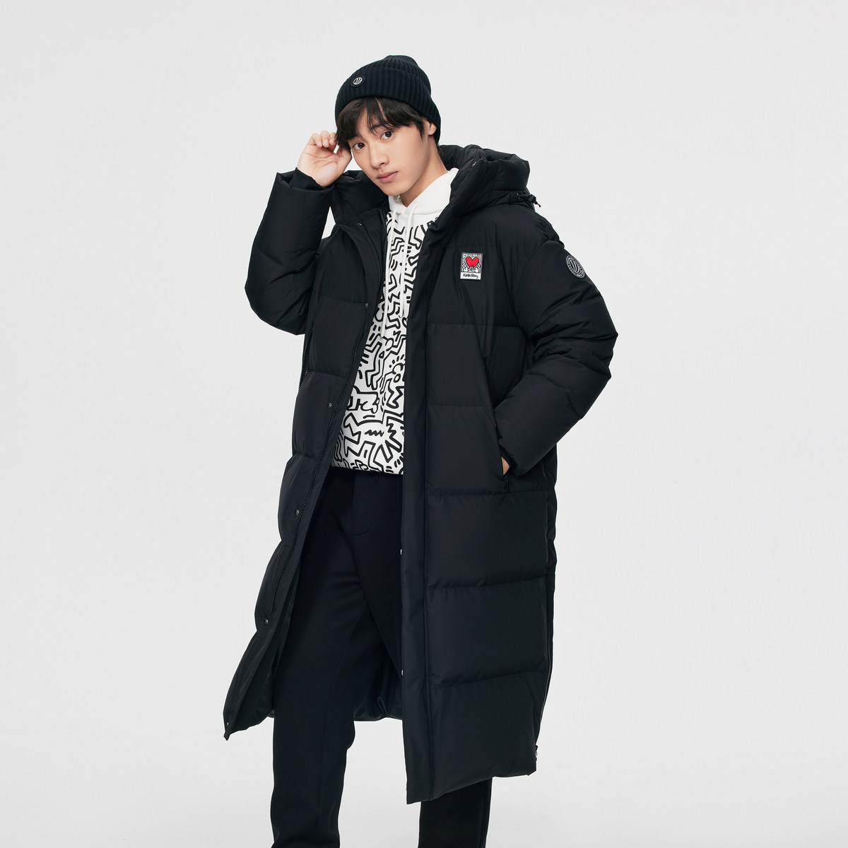 波司登羽绒服男冬新品长款过膝连帽男女同款情侣加厚外套