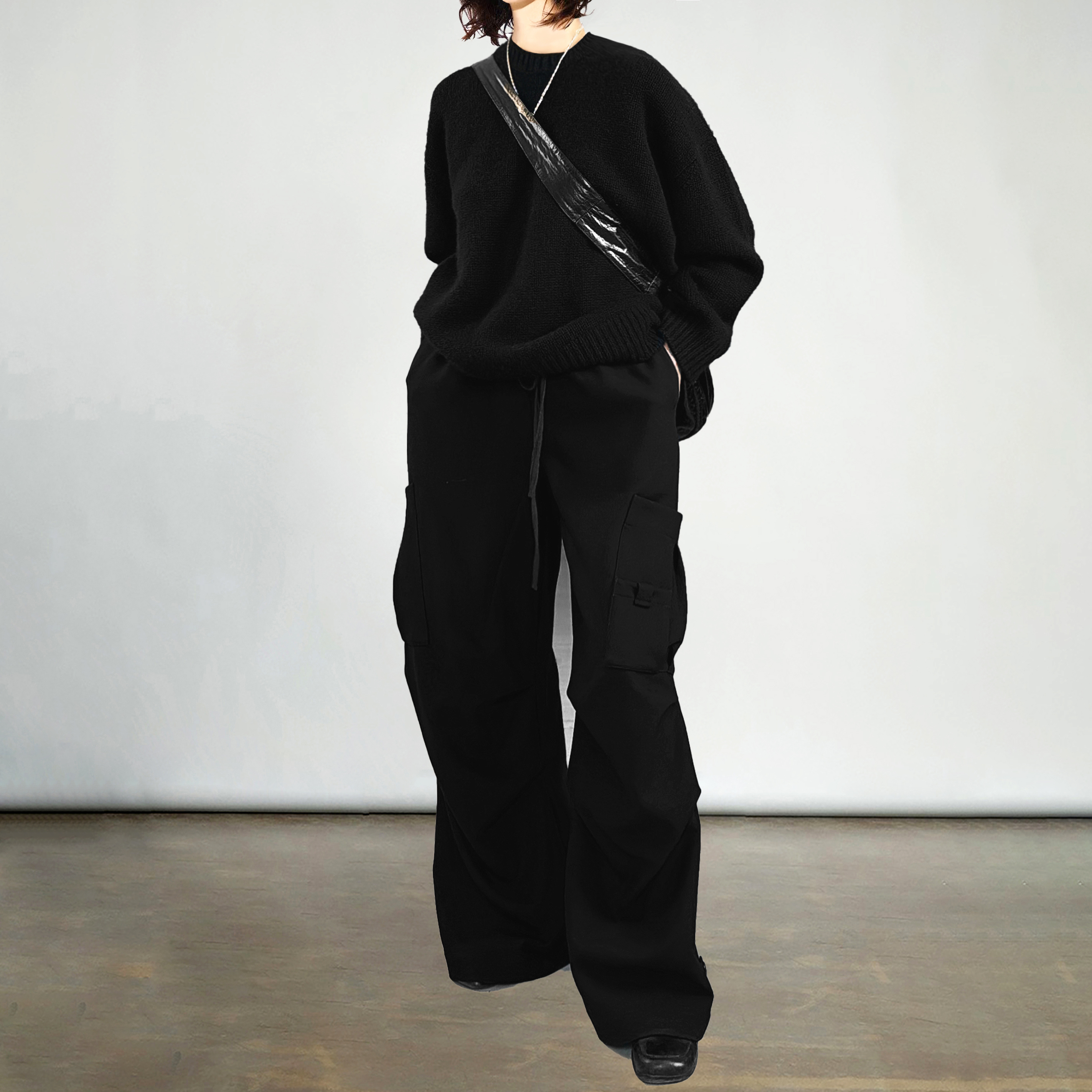 陈小满原创设计黑色精纺全羊绒宽松圆领针织衫女2025秋季内搭毛衣 - 图2