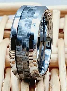 跨境热销双斜边滴胶不锈钢镶灰色碳纤维戒指 8mm钢色斜边灰碳纤维