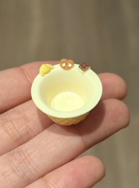 【微缩盘子系列】迷你可爱小猫kt盘子造型树脂摆件创意桌面装饰